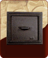 105 - Зольная заслонка размеры 130х130 мм, вес 2,4 кг 